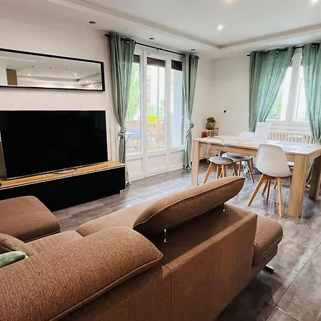 Appartement Proche Centre Ville Avec Parking Gratuit Annecy Exterior photo