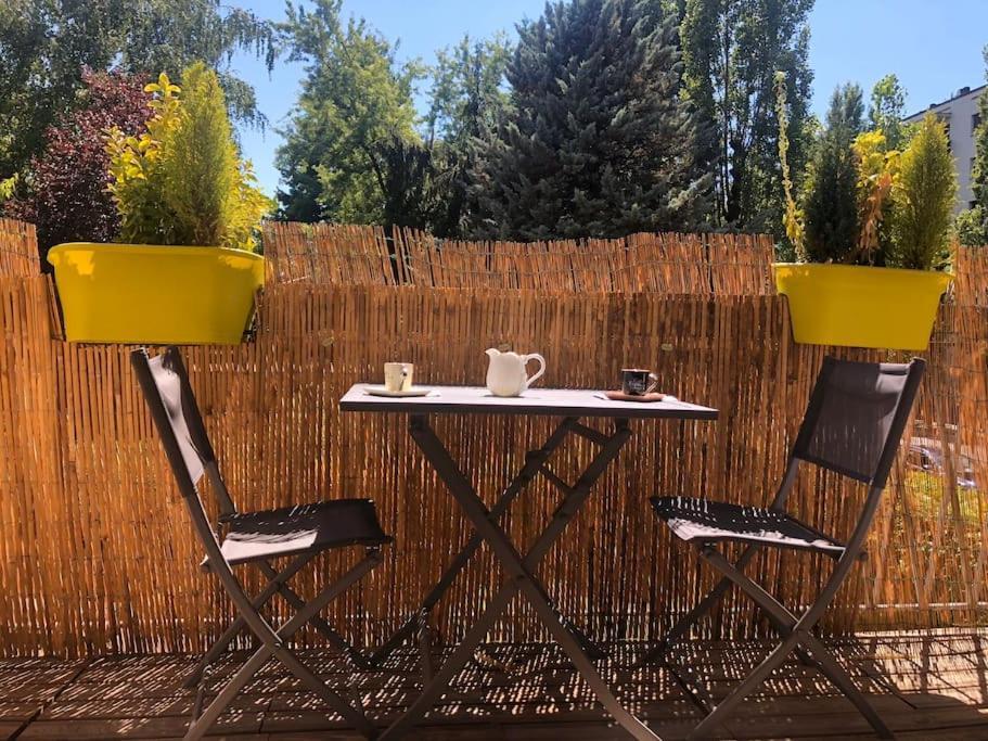 Apartment Proche Centre Avec Parking Gratuit *